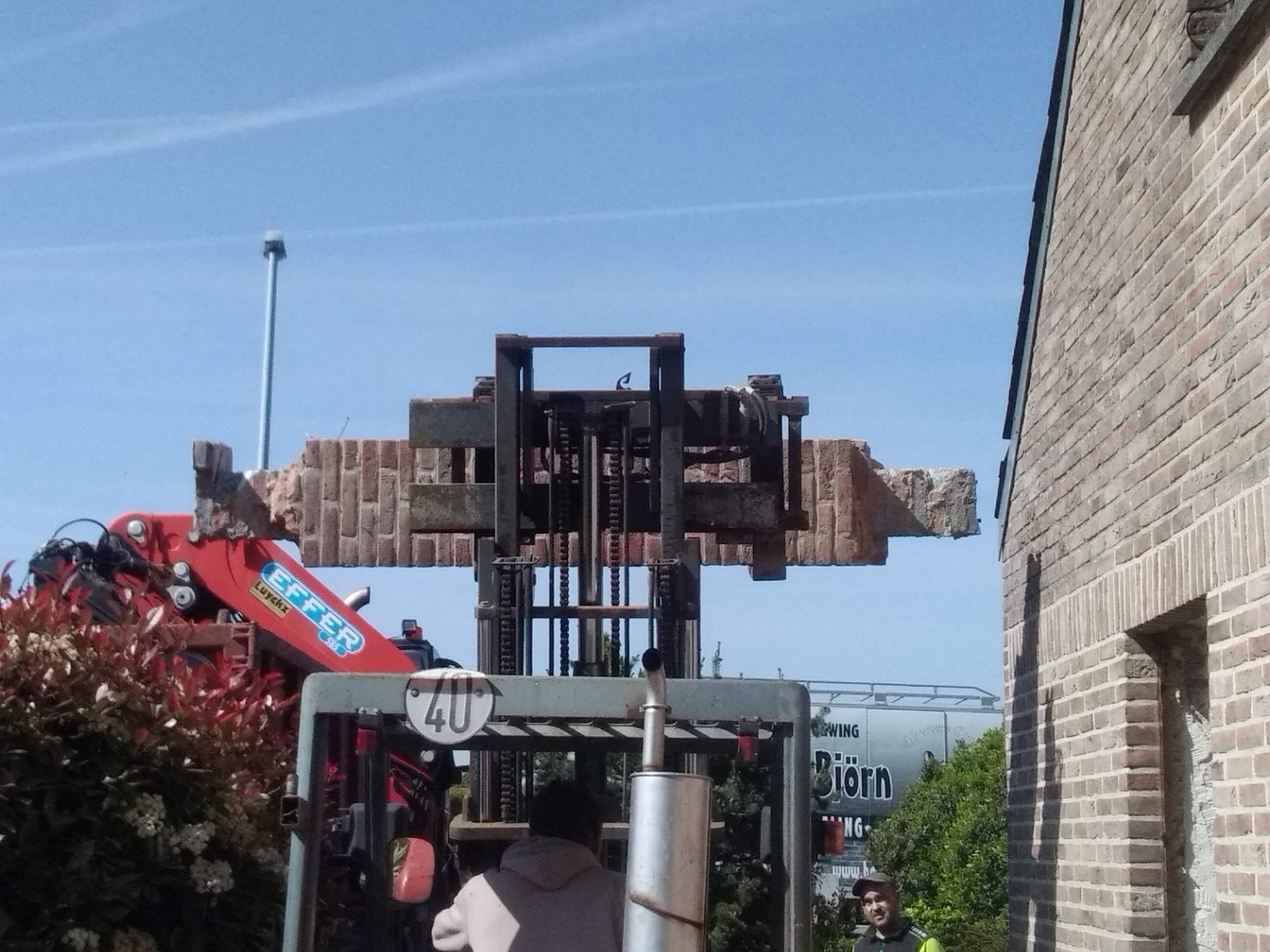 muren afbreken en stutten