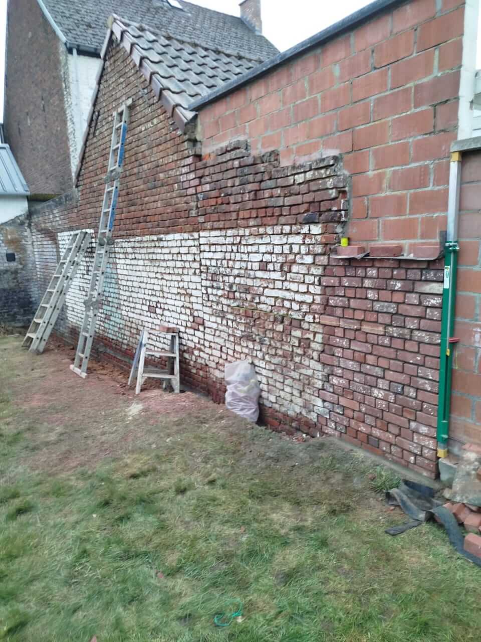 muur voor renovatie